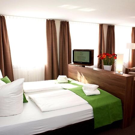 Hotel Adler Eichstätt الغرفة الصورة