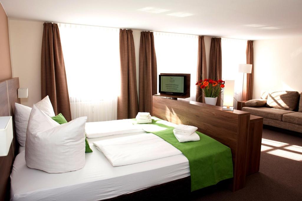 Hotel Adler Eichstätt الغرفة الصورة